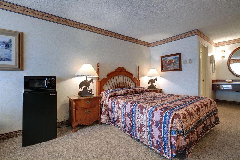 Gold Country Inn And Casino By Red Lion Hotels Elko Room photo